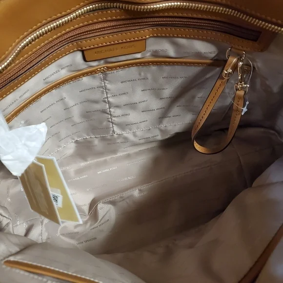 NEW Michael Kors Witney Signature Brown Tote Bag - Picture 7 of 7